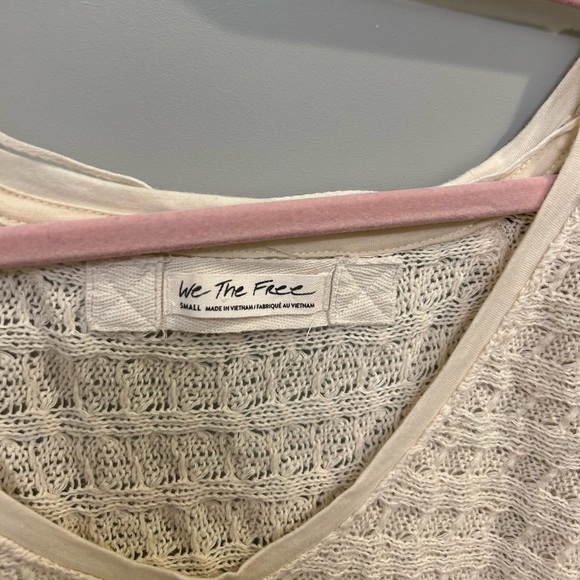 Free People Thien's Hacci Top Size small cream EUC C0585 - Picture 5 of 8